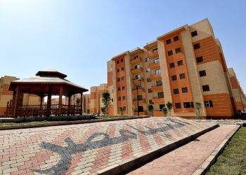 حجز شقق الإسكان الاجتماعي.. وزير الإسكان يُعلن طرح 70 ألف شقة لمحدودي الدخل
